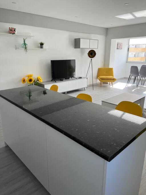 Sunflower Apartment Αλμπουφέιρα Εξωτερικό φωτογραφία